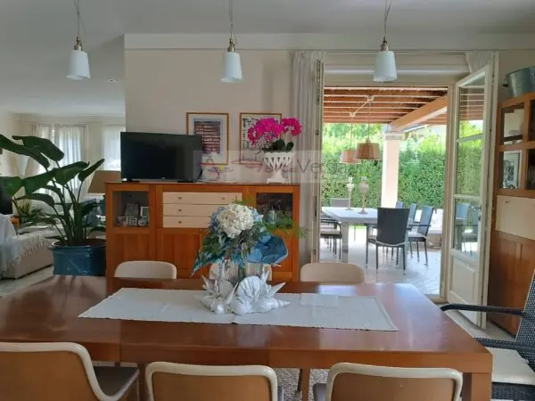 Villa via, Forte Dei Marmi