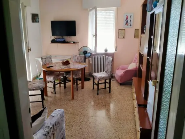 Appartamento via Manzoni 7, Albizzate