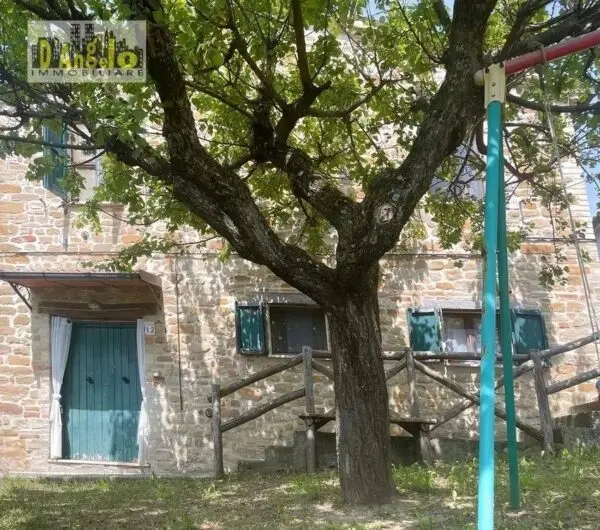 Casa Indipendente via Contrada Santa Lucia 12, Force