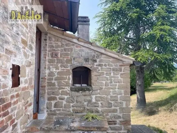 Casa Indipendente via Contrada Santa Lucia 12, Force