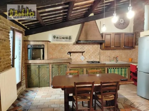 Casa Indipendente via Fabiani 3, Offida