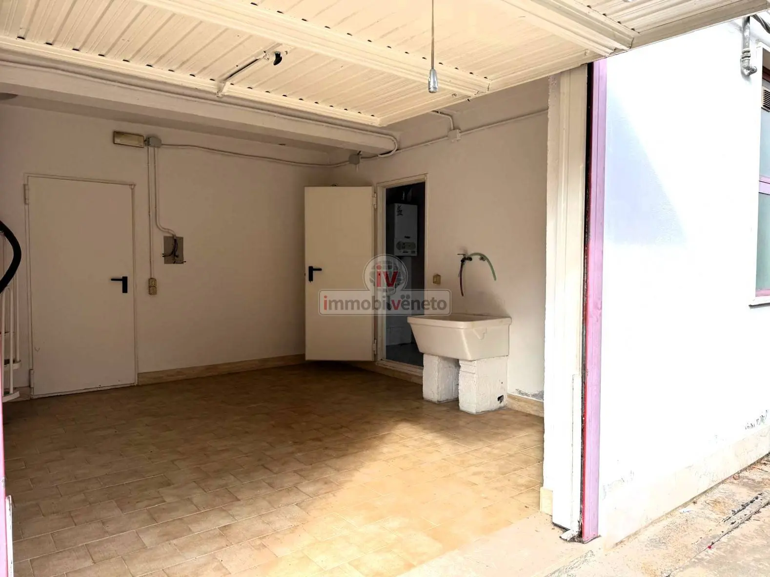 Immagine per Negozio in affitto a Chiampo VIA MAZZOCCO 
