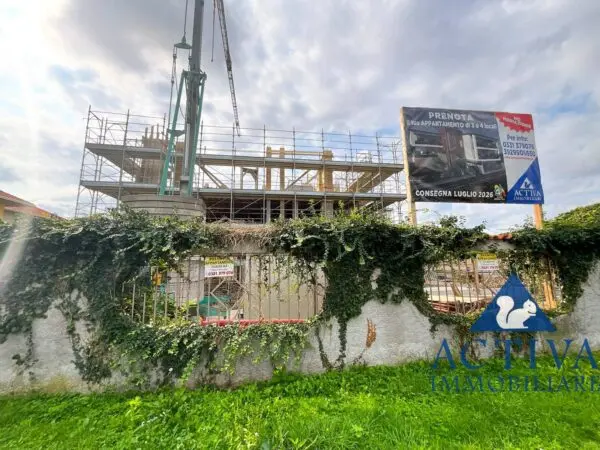 Appartamento via San Luigi 100, Saltrio