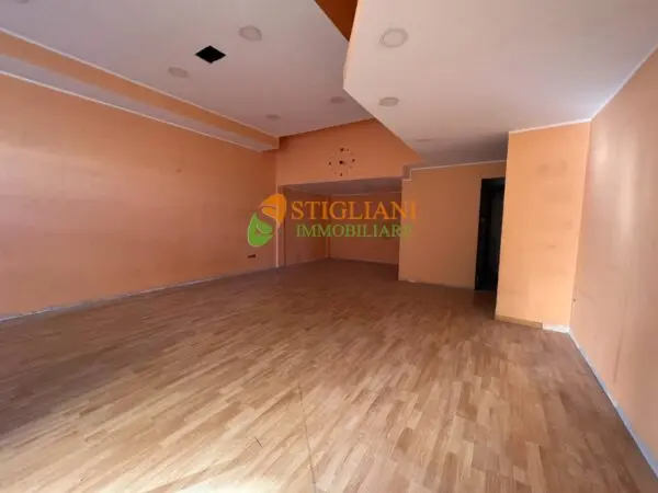Locale Commerciale Trav. Via XXIV Maggio, Campobasso