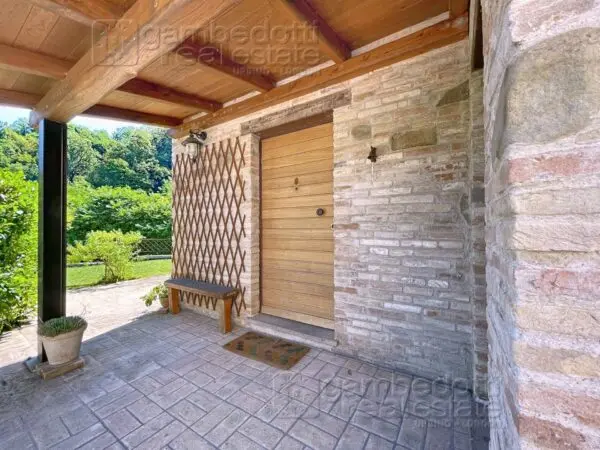 Villa via, Urbino