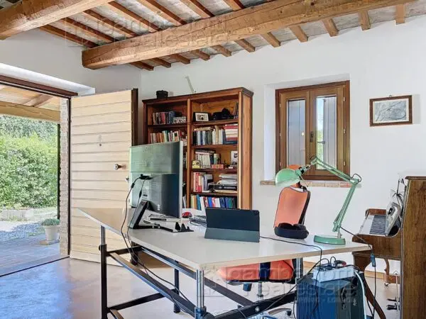 Villa via, Urbino