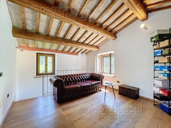 Villa via, Urbino