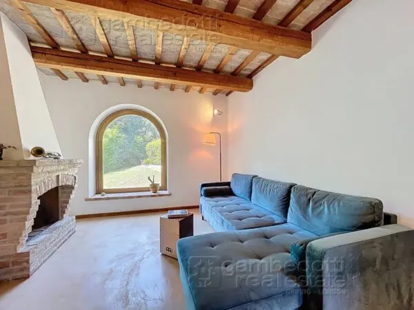 Villa via, Urbino