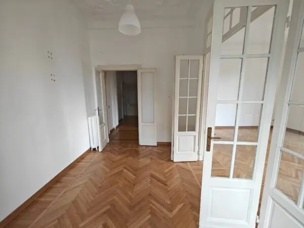 Appartamento via Spartaco 38, Milano