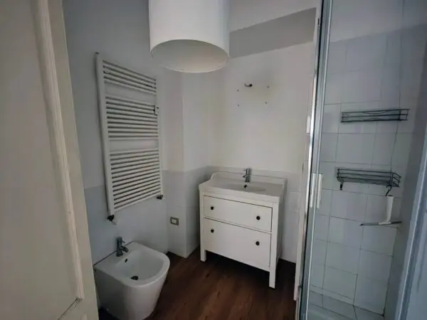 Appartamento via Spartaco 38, Milano