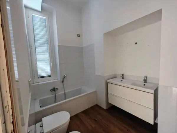 Appartamento via Spartaco 38, Milano