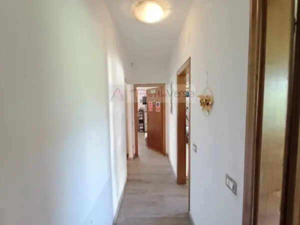 Villa via, Pietrasanta