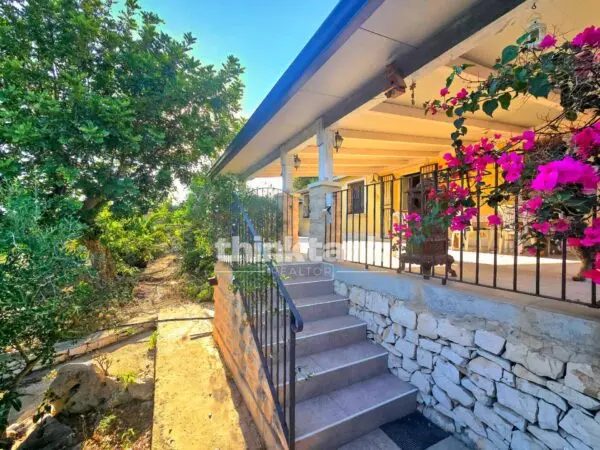 Villa strada Provinciale 44, Ragusa