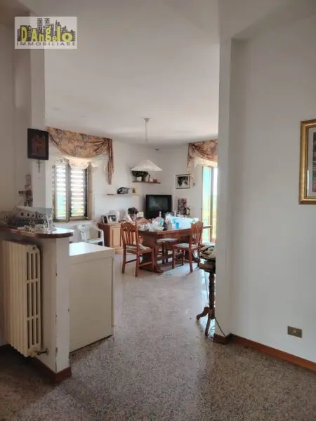 Casa Semindipendente via Contrada Santa Giuliana, Castignano
