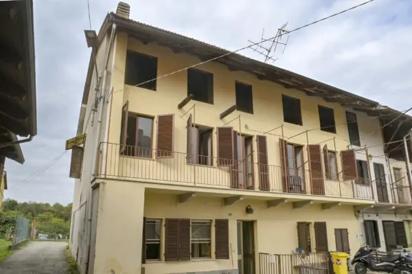 Porzione Di Casa via Frazione Boschi 136, Barbania