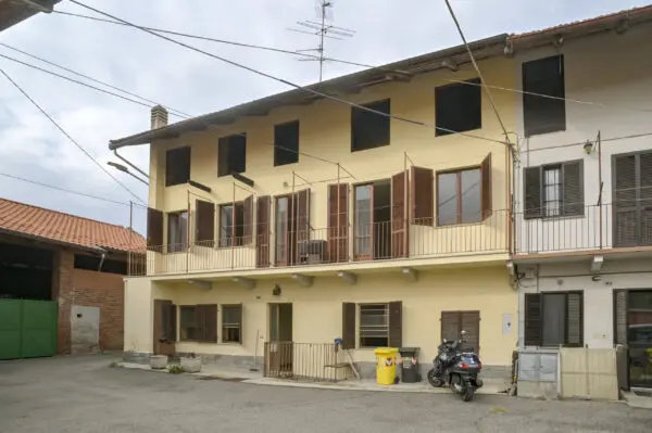 Porzione Di Casa via Frazione Boschi 136, Barbania
