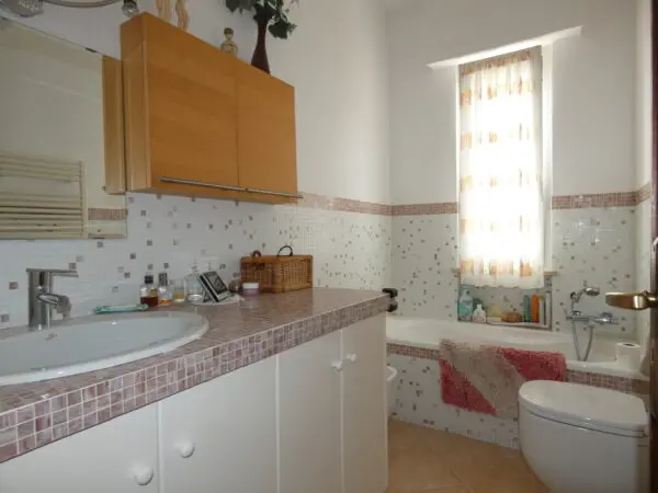 Monolocale via Isonzo 16, Loano
