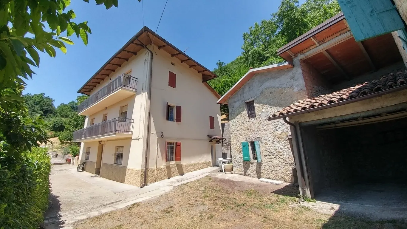 Immagine per Casale in vendita a Zocca via Roma 31