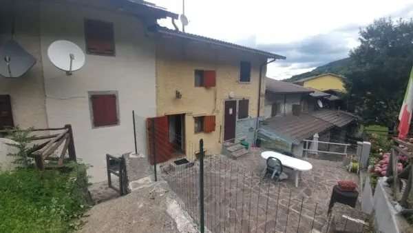 Porzione Di Casa via Taburri 1113, Fanano