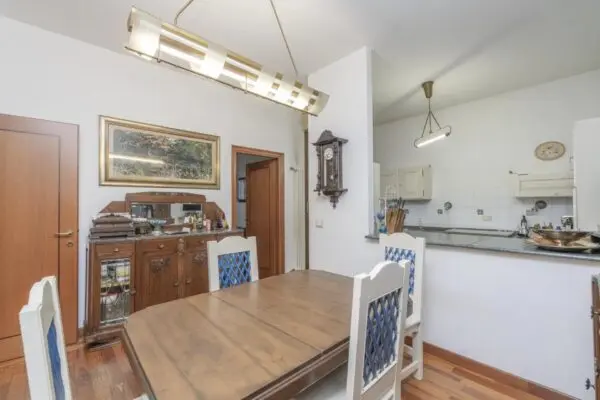 Villa strada Al Traforo Di Pino, Torino