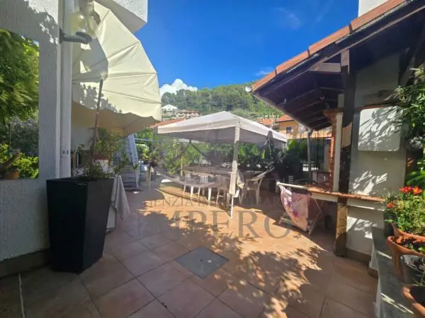 Villa via Luciano Veziano 10, Ventimiglia
