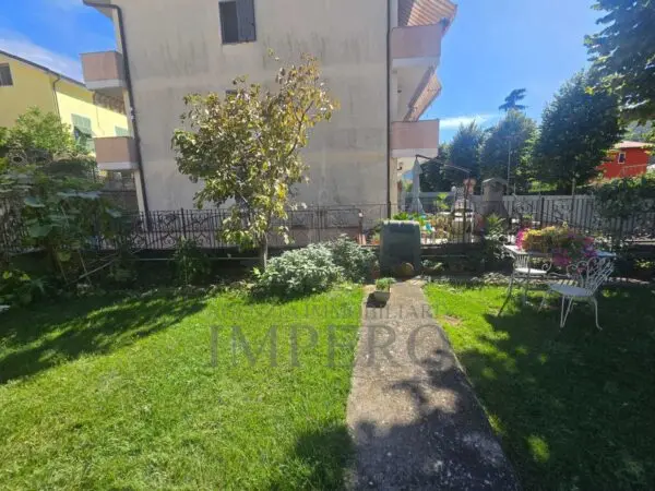 Villa via Luciano Veziano 10, Ventimiglia