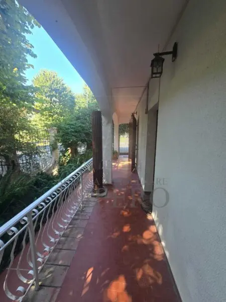 Villa via Luciano Veziano 10, Ventimiglia