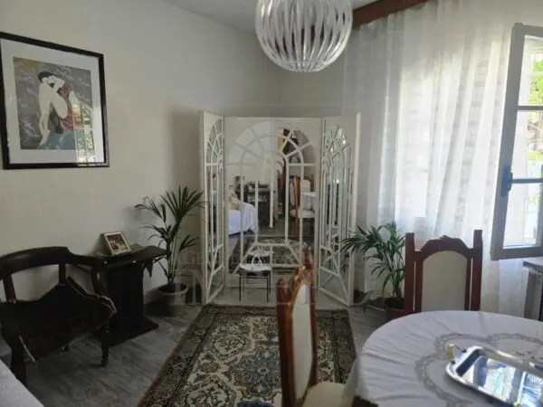 Villa via Luciano Veziano 10, Ventimiglia