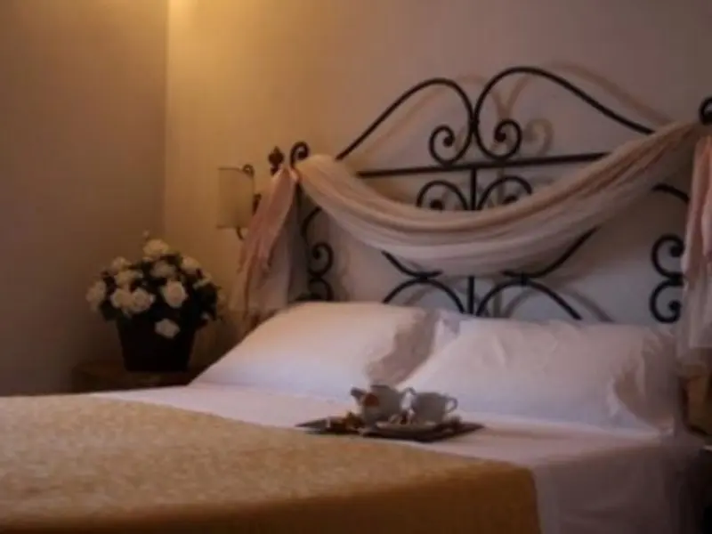 Immagine per Albergo in vendita a Lucca via Cenami
