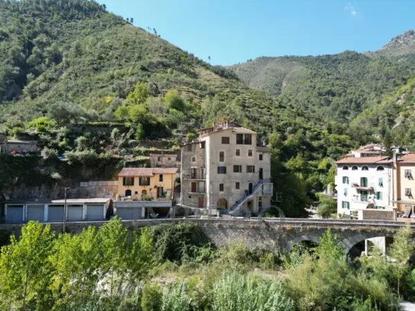 Quadrilocale via Case Palanchi 4, Ventimiglia