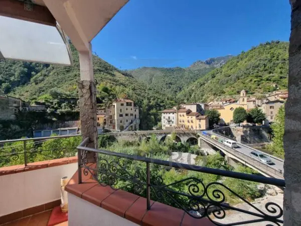 Quadrilocale via Case Palanchi 4, Ventimiglia
