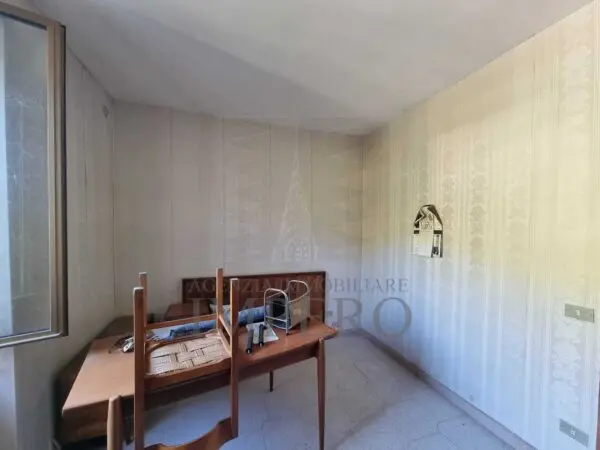 Quadrilocale via Edmondo De Amicis 47, Ventimiglia