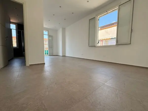 Bilocale 43, Sanremo