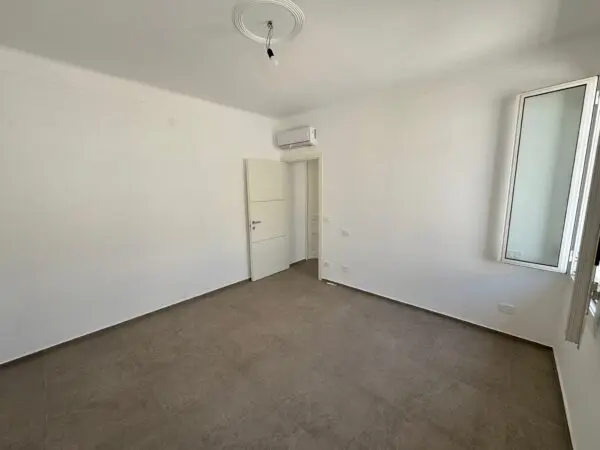 Bilocale 43, Sanremo