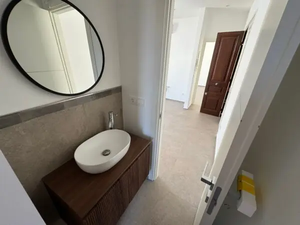 Bilocale 43, Sanremo