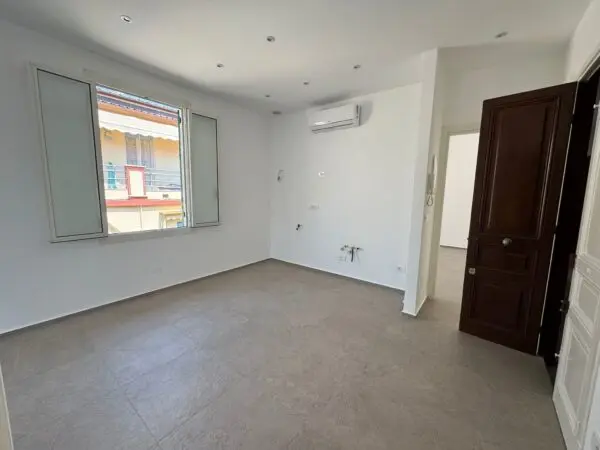 Bilocale 43, Sanremo
