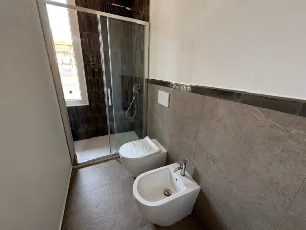 Bilocale 43, Sanremo