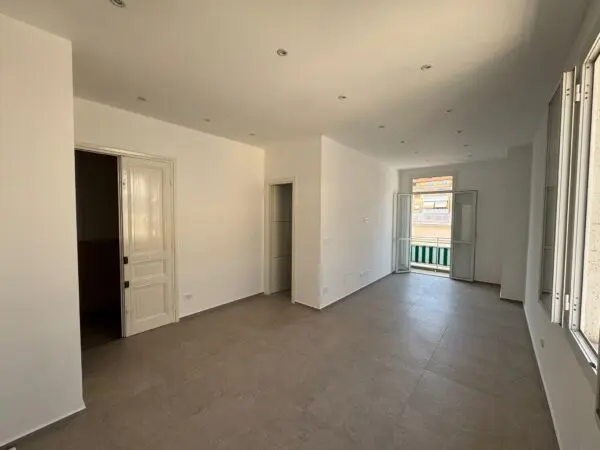 Bilocale 43, Sanremo