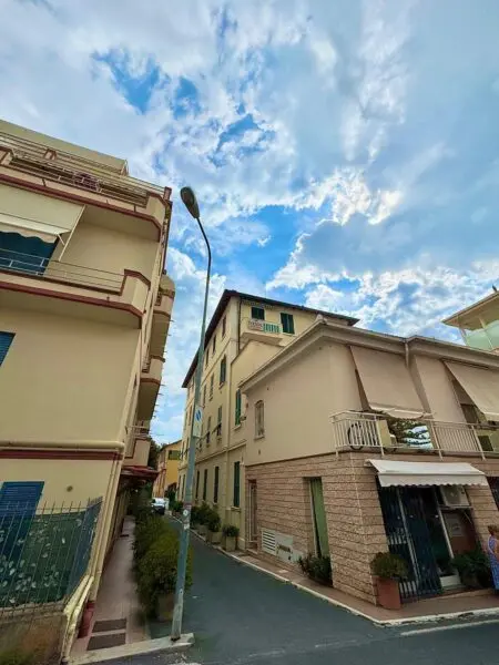 Bilocale 43, Sanremo