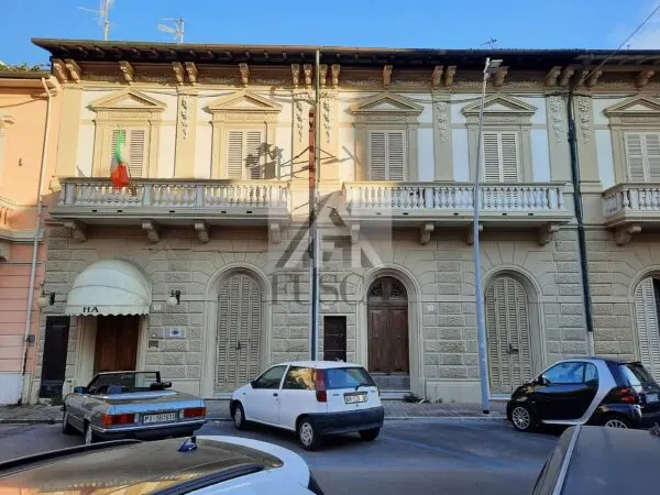 Palazzo - Stabile via Carrara 23, Viareggio