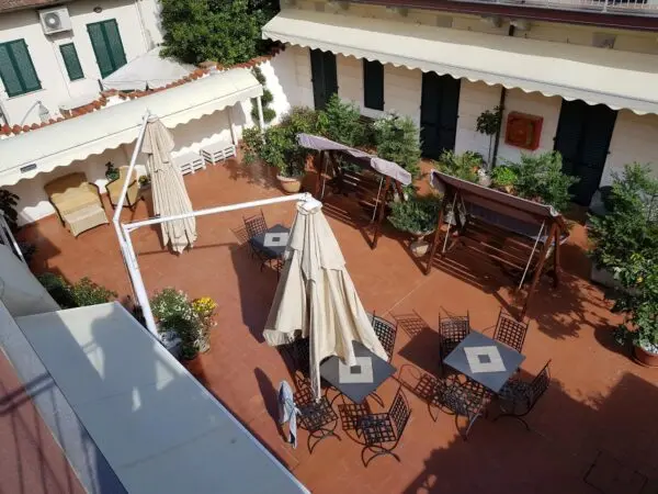 Palazzo - Stabile via Carrara 23, Viareggio
