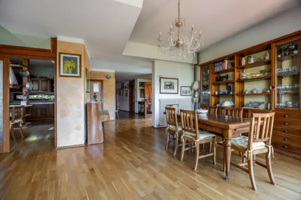 Villa via Del Secco, Sant'Angelo In Campo, Lucca