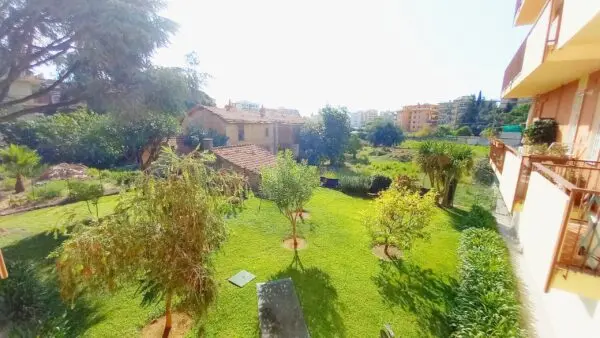 Bilocale via San Francesco, Taggia
