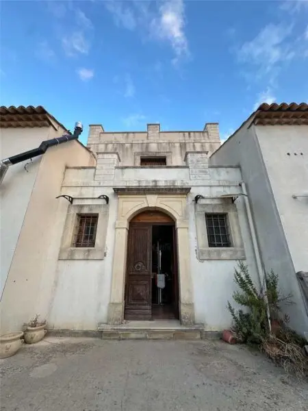 Villa Avola