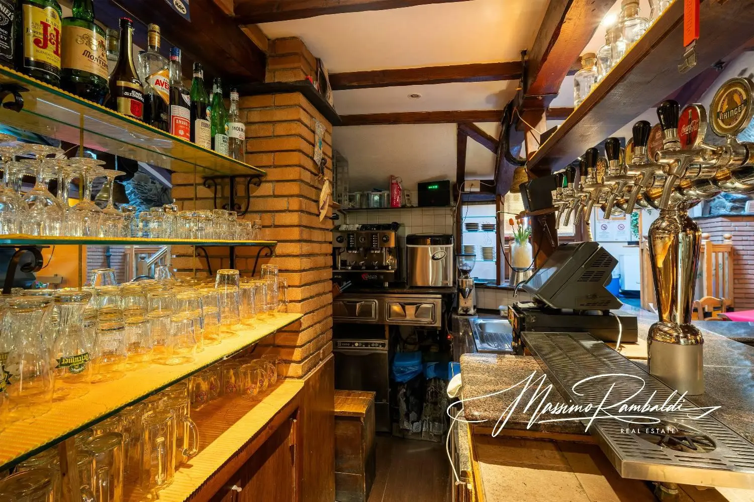 Immagine per Attività Commerciale in vendita a Pieve di Teco via Oberto Manfredi