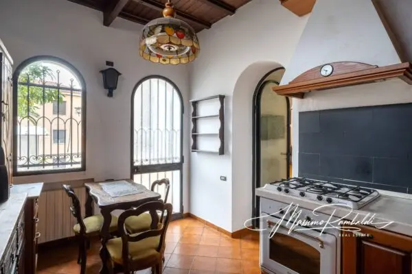 Villa via Mameli 84, Taggia