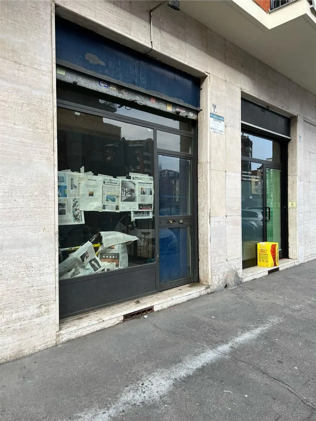 Immagine per Negozio in vendita a Torino via Castelgomberto