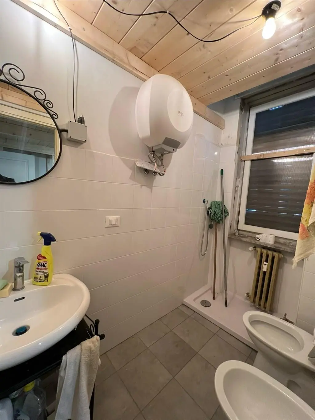 Immagine per Negozio in vendita a Torino via Castelgomberto
