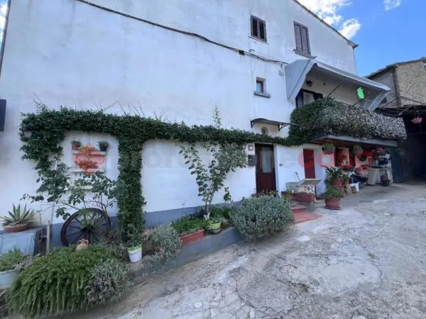 Appartamento via Rodolfo Morandi, Civitella In Val Di Chiana