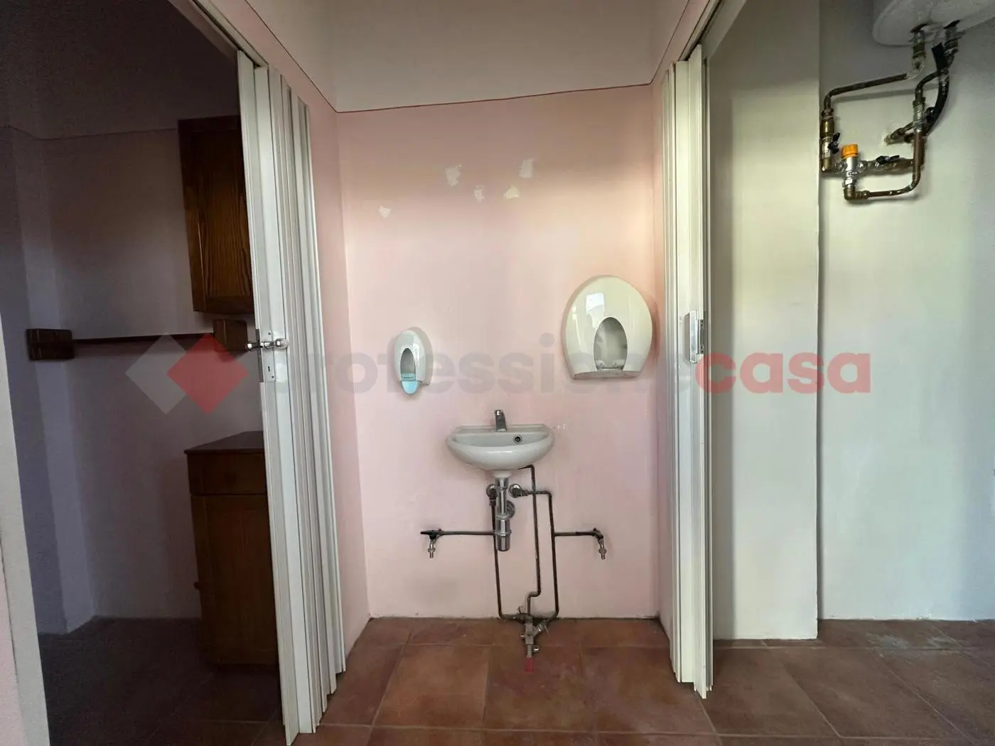 Immagine per Laboratorio in affitto a Arezzo